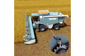 Level monitoring on combine harvesters